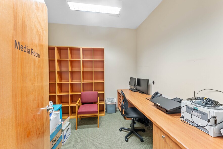 More Photos Of 2199 Cheat Rd, Morgantown Medical For Sale