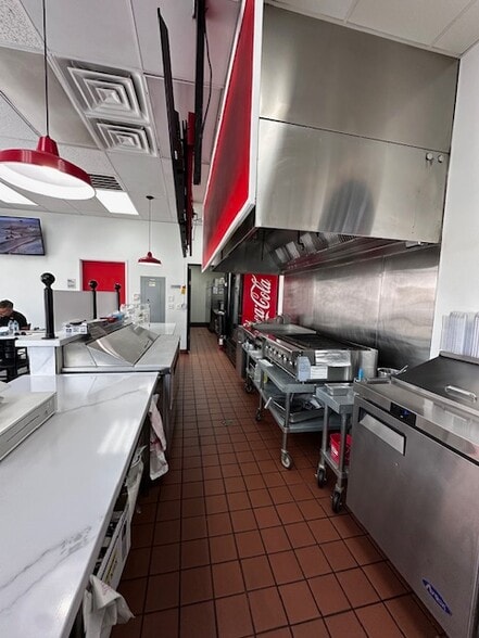 More Photos Of 5105 S Fort Apache Rd, Las Vegas General Retail For Lease