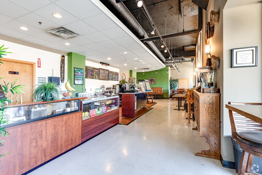 More Photos Of 540 Fairview Ave, Saint Paul Unknown For Lease