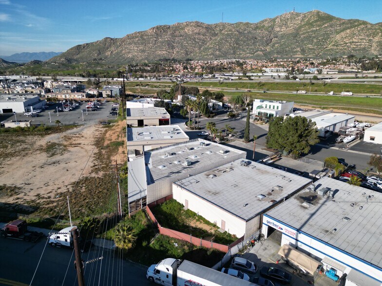 More Photos Of 6131 Quail Valley Ct, Riverside Manufacturing For Lease