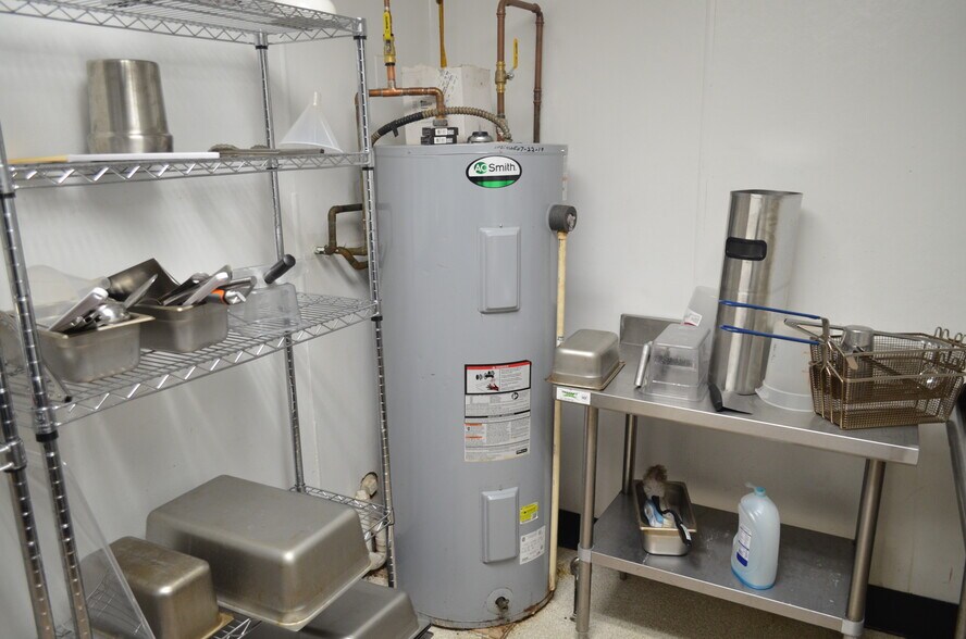 More Photos Of 139 Green St, Bushnell Freestanding For Sale