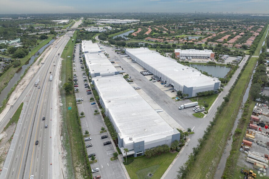 More Photos Of 401 N Cleary Rd, West Palm Beach Unknown For Lease