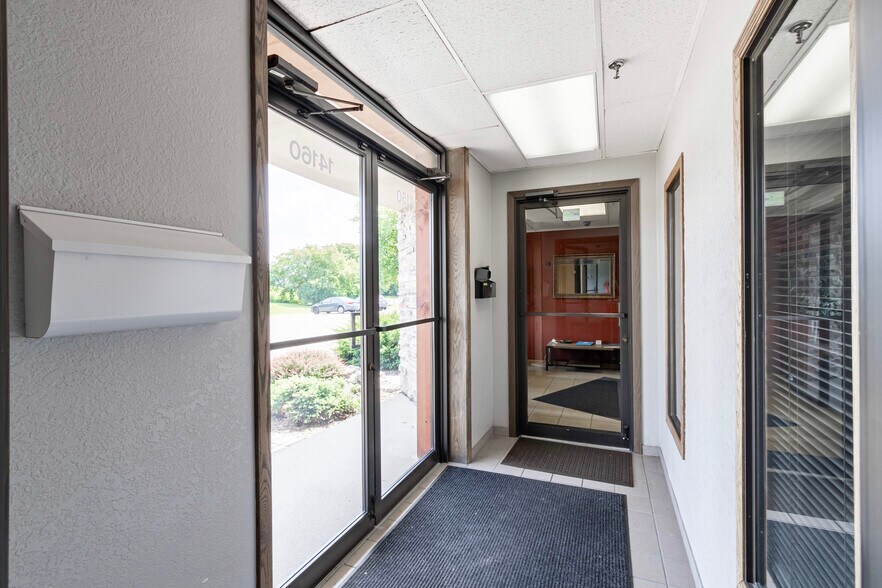 More Photos Of 14100-14170 23rd Ave N, Plymouth Unknown For Lease