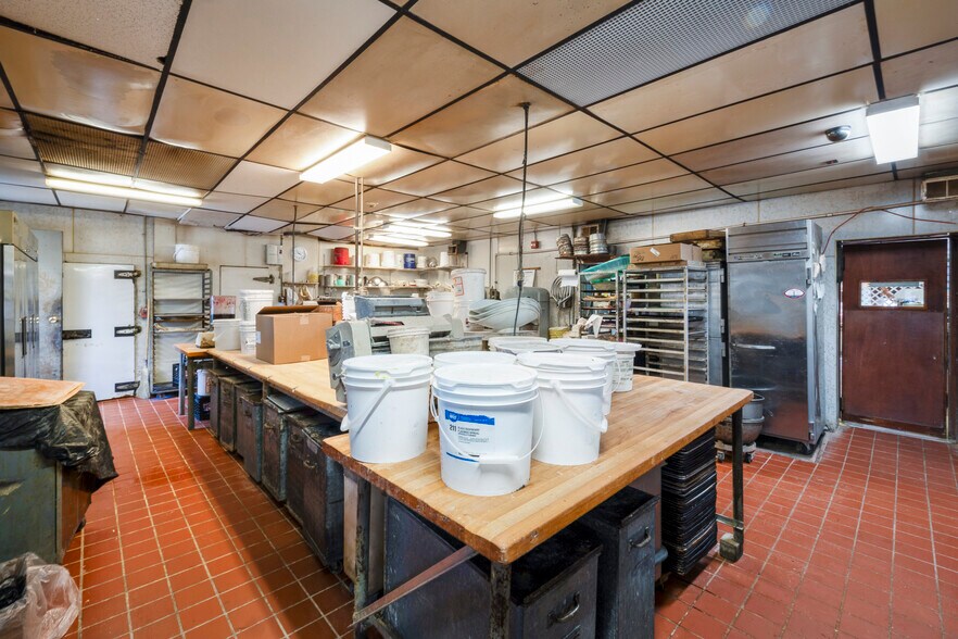 More Photos Of 1245-1251 Chalkstone Ave, Providence Storefront For Sale