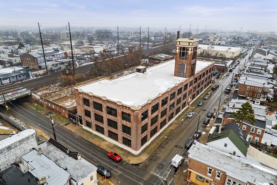 More Photos Of 2201 Margaret St, Philadelphia Medical For Lease