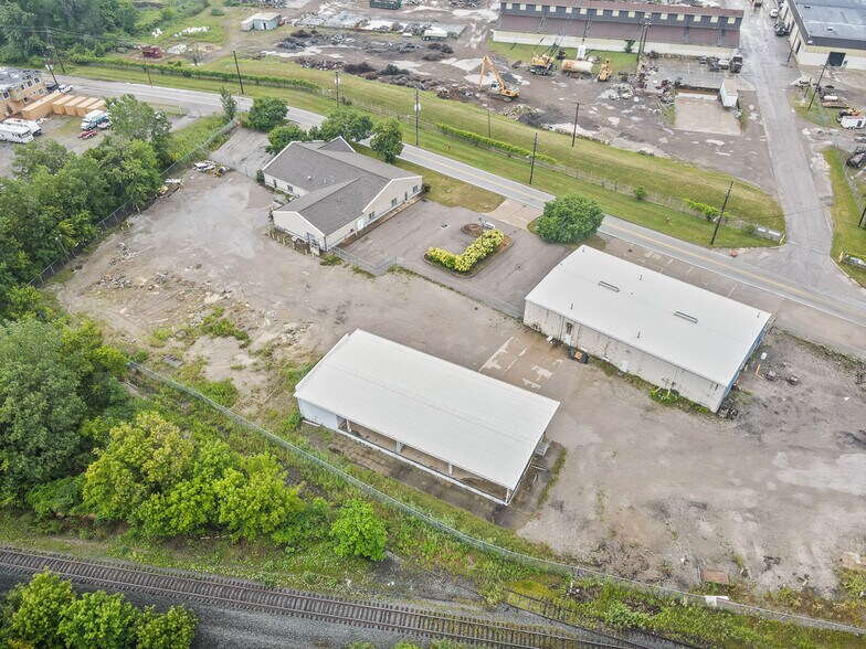 More Photos Of 37401 Stevens Blvd, Willoughby Flex For Lease