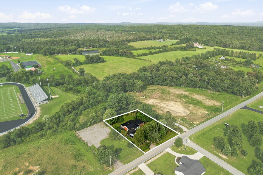 More Photos Of 2650 Cook Rd, Crossville Office For Sale