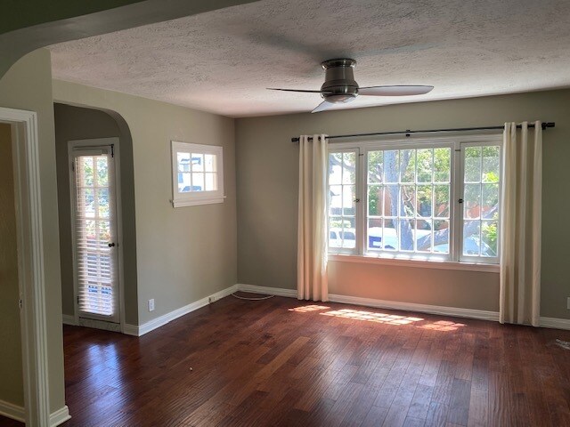 More Photos Of 745 N Hayworth Ave, Los Angeles Apartments For Sale