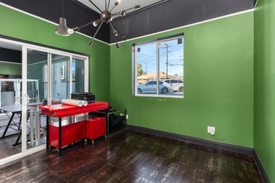 More Photos Of 2321 Torrance Blvd, Torrance Loft Creative Space For Sale
