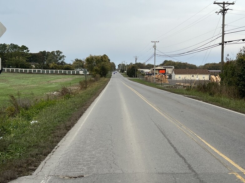 More Photos Of 1232 Tylertown Rd, Clarksville Land For Sale