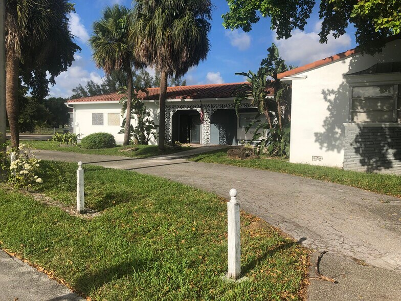More Photos Of 627 Eldron Dr, Miami Springs Land For Sale