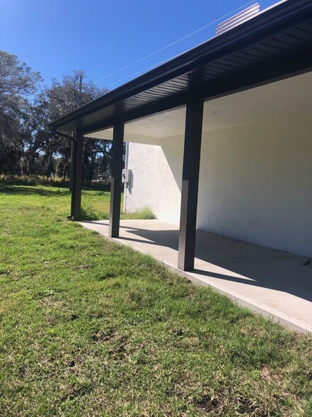 More Photos Of 153 S US Highway 1, Oak Hill Auto Repair For Sale