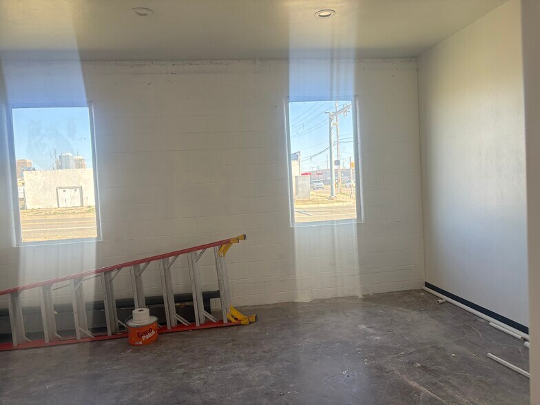 More Photos Of 1201 W Reno Ave, Oklahoma City Storefront Retail Office For Lease