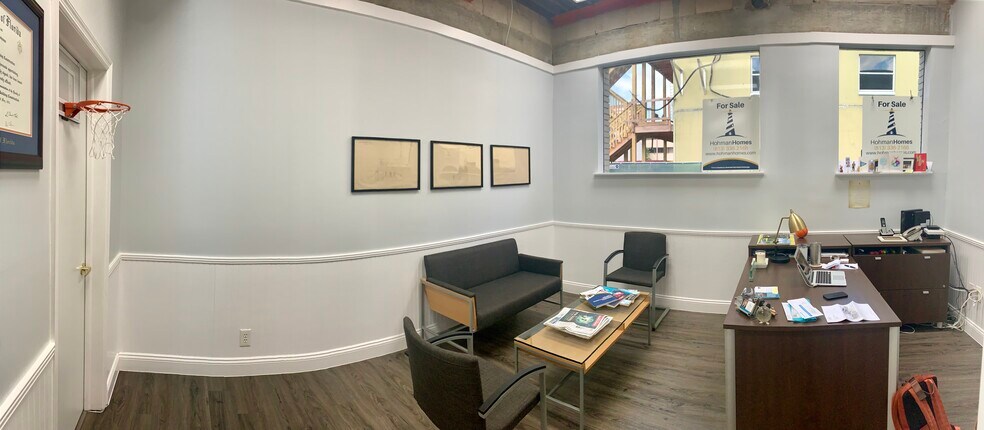 More Photos Of 609 E Jackson St, Tampa Office For Lease