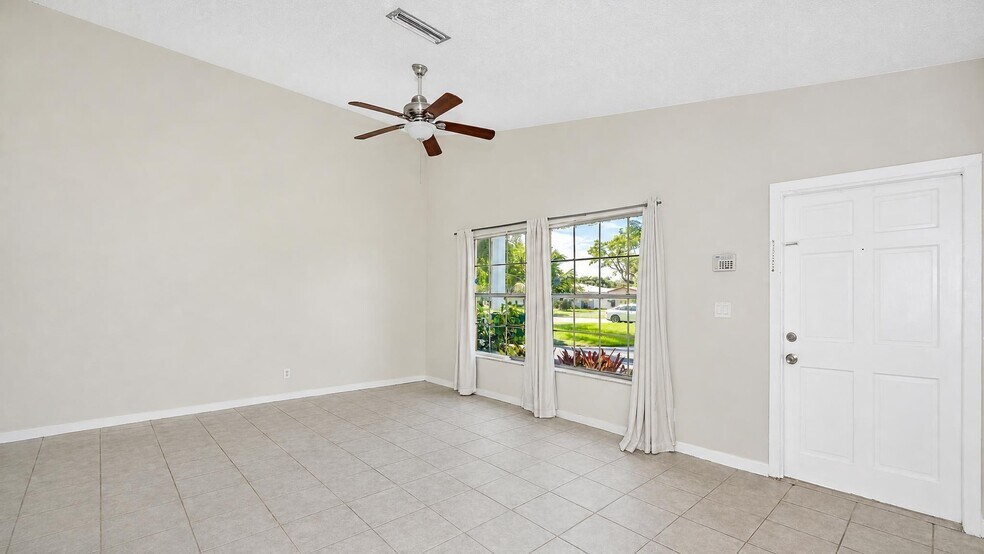 More Photos Of 11281 NW 39th St, Coral Springs Multifamily For Sale