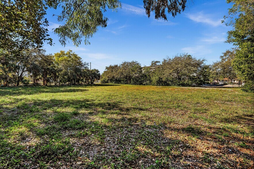 More Photos Of 7665 Davie Road Ext, Davie Office For Lease