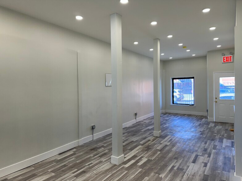 More Photos Of 530 West Side Ave, Jersey City Storefront Retail Residential For Lease