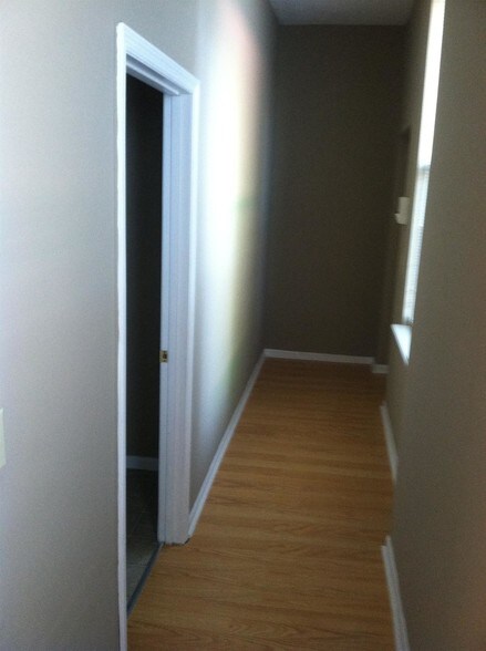 More Photos Of 50 S Main St, Middletown Apartments For Sale