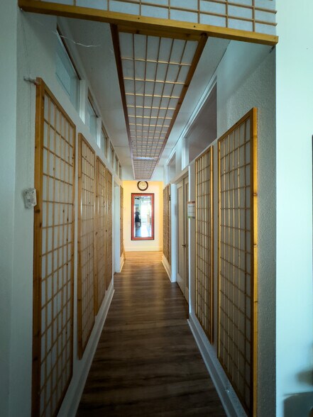 More Photos Of 77682 Country Club Dr, Palm Desert General Retail For Sale