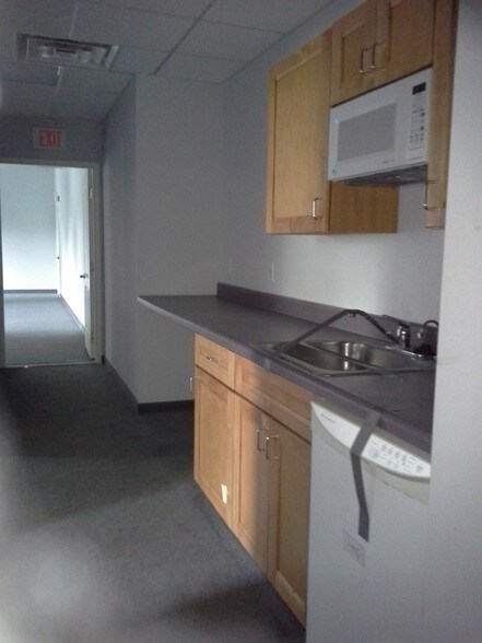 More Photos Of 127 W Street Rd, Kennett Square Medical For Lease