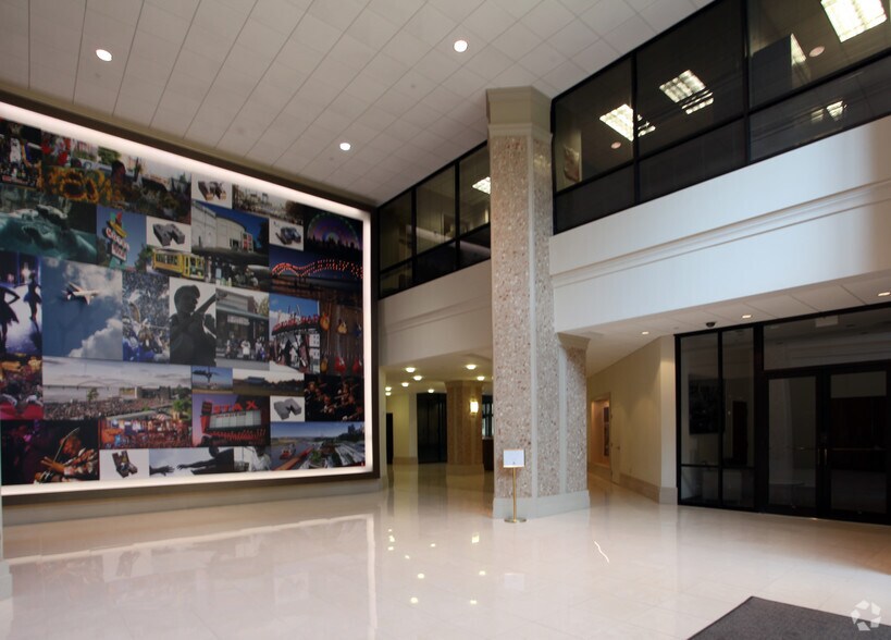 More Photos Of 22 N Front St, Memphis Office For Lease