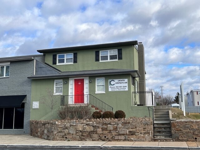 More Photos Of 2407-2417 Lancaster Ave, Wilmington Office Residential For Lease