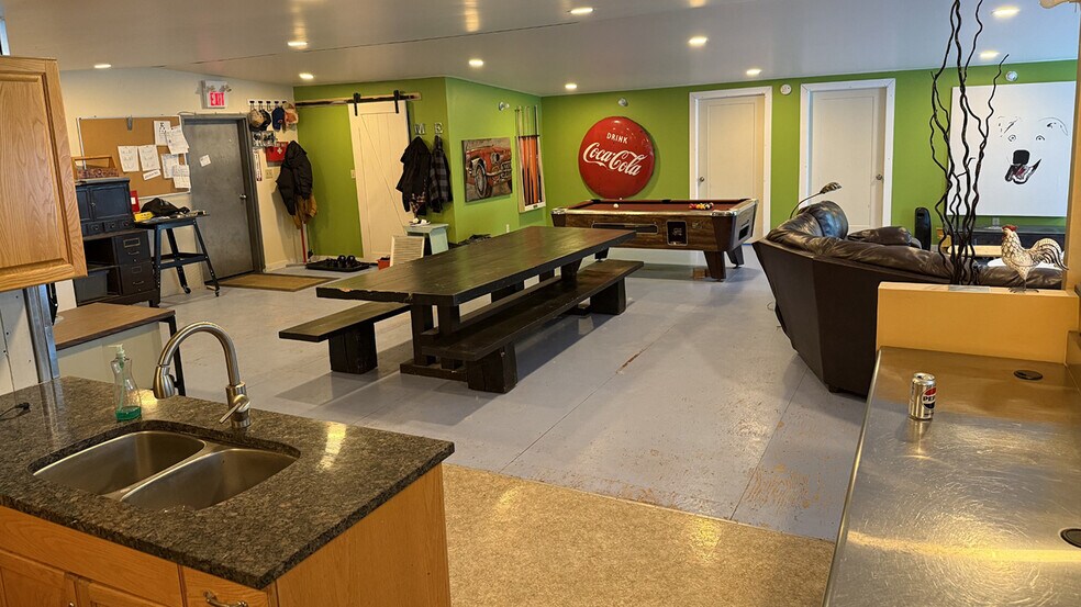 More Photos Of 377 Cameron St, Headingley Warehouse For Sale