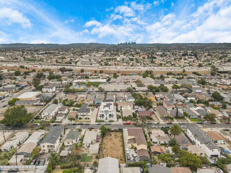 More Photos Of 132 E 119th St, Los Angeles Land For Sale