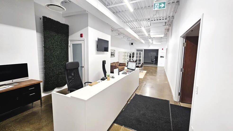 More Photos Of 80 Queen St, Kingston Office For Lease