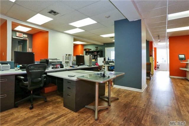 More Photos Of 1812-1814 Merrick Rd, Merrick Office For Sale