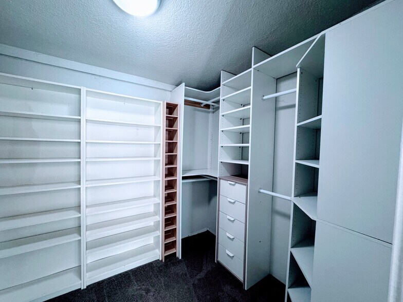 More Photos Of 1505 NW 10th Ave, Camas Multifamily For Sale
