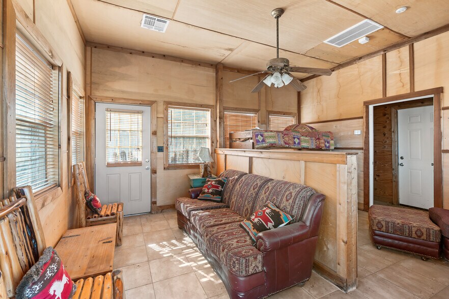 More Photos Of 2692 Highway 105 W, Navasota Sports And Entertainment For Sale