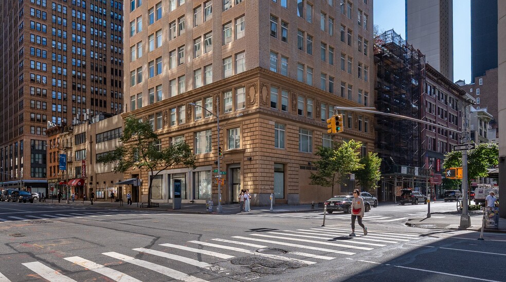 More Photos Of 245 Seventh Ave, New York Apartments For Lease