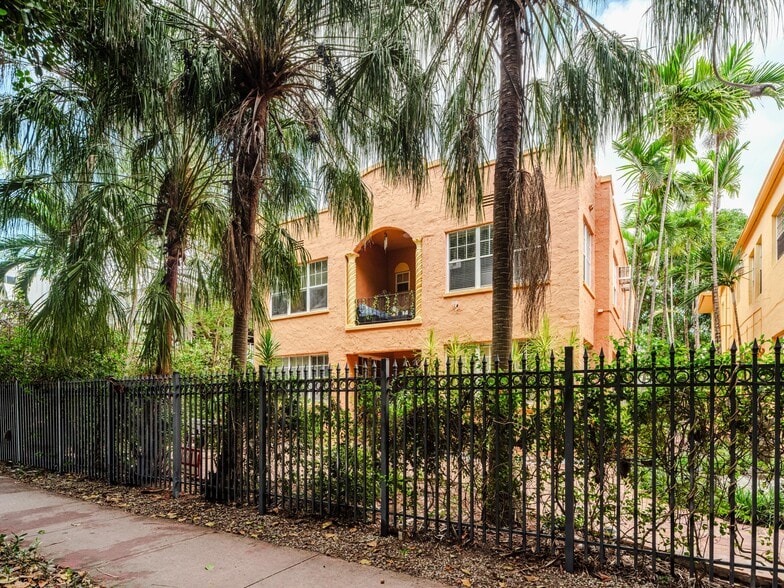 More Photos Of , Miami Beach Multifamily For Sale