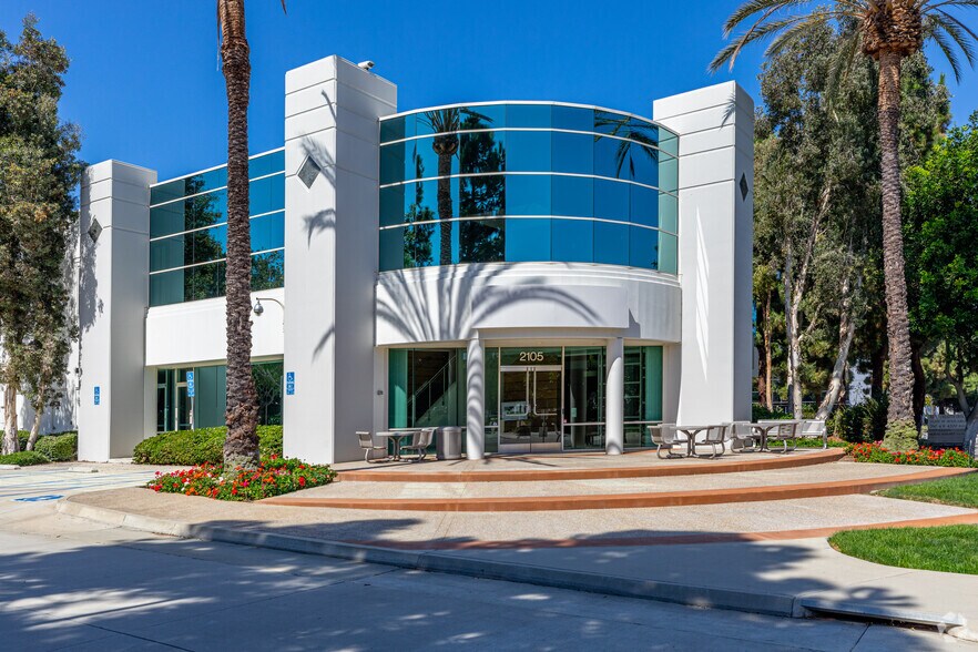 More Photos Of 2105 Rutherford Rd, Carlsbad Research And Development For Lease