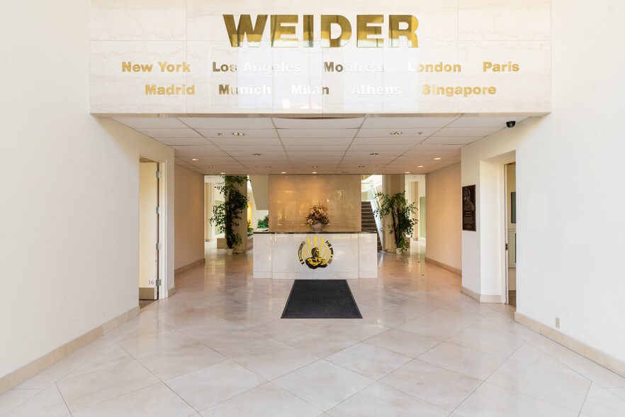 More Photos Of 21100 Erwin St, Woodland Hills Office For Sale