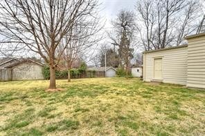 More Photos Of 1416 Terrace Dr, Tulsa Office For Lease