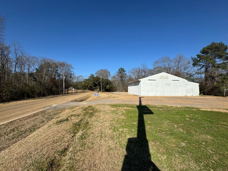 More Photos Of 6571 Terry Rd, Terry Industrial For Sale