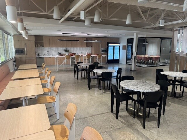 More Photos Of 1712 S East Bay Blvd, Provo Office For Lease