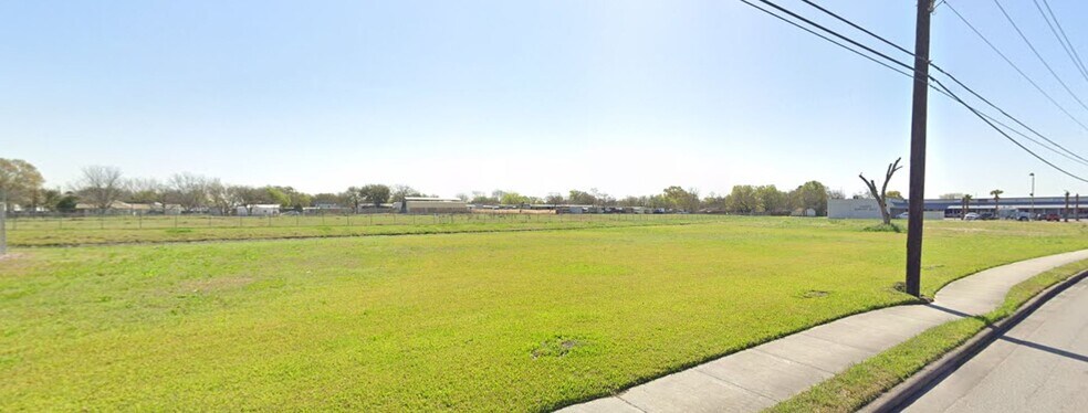 More Photos Of 0 Strawberry Rd, Pasadena Land For Sale