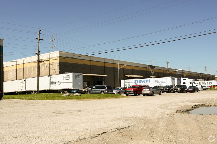 More Photos Of 23600 Corbin Dr, Bedford Heights Warehouse For Lease