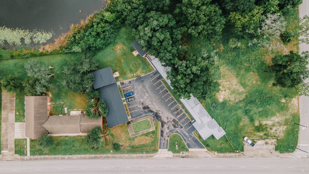 More Photos Of 3400 S US Highway 17/92, Casselberry Hotel For Sale