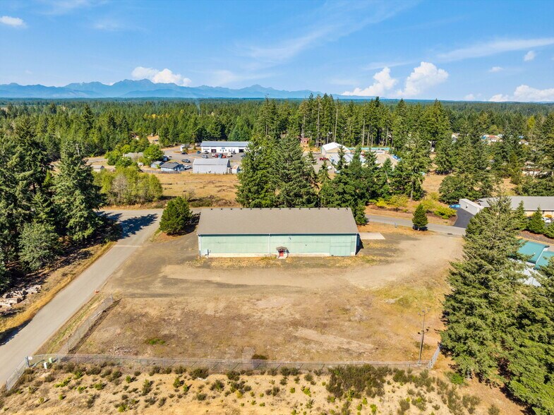 More Photos Of 21 Adonai Ct, Shelton Manufacturing For Sale