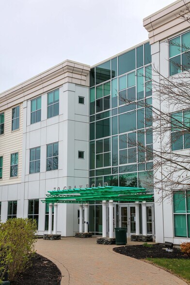 More Photos Of 70 Gray Rd, Falmouth Office For Sale