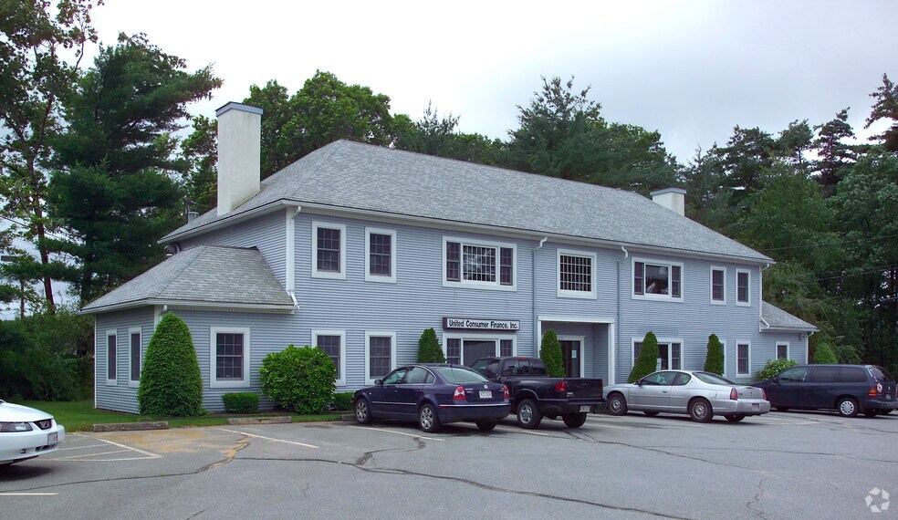 More Photos Of 150 W Grove St, Middleboro Office For Sale