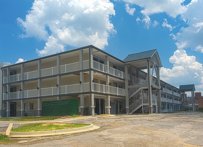 More Photos Of 1113 9th Ave SW, Bessemer Apartments For Sale
