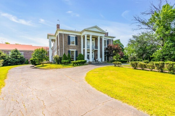 More Photos Of 1112 Franklin Rd, Brentwood Specialty For Sale