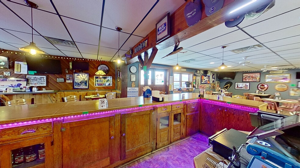 More Photos Of 2803 W Blanchard Rd, Winn Restaurant For Sale