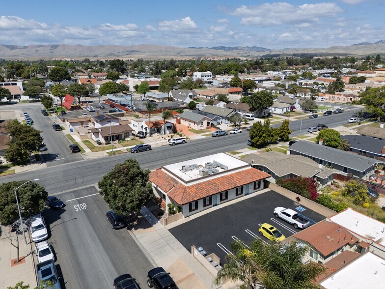 More Photos Of 504 E Church St, Santa Maria Office For Sale