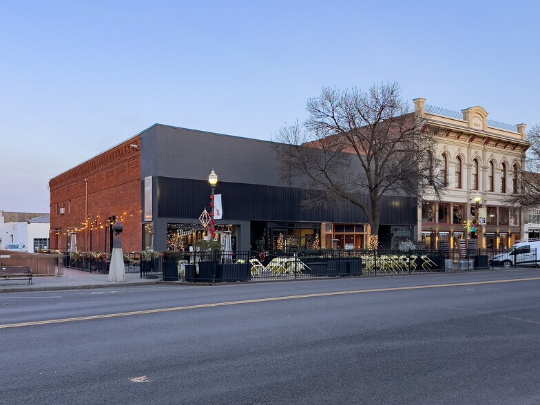 More Photos Of 39-47 E Main St, Walla Walla Storefront For Lease